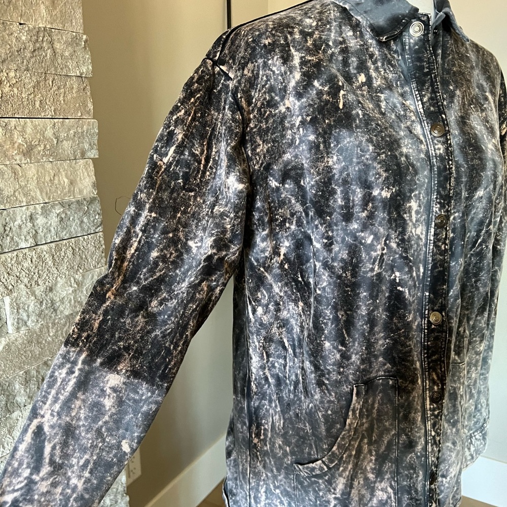 Fun pattern shacket style button up top. - Picture 2 of 8